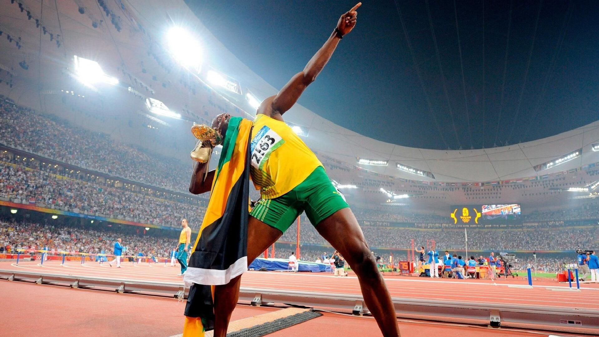 特色草原足球争霸，感受不同的运动风情，足球比赛草地